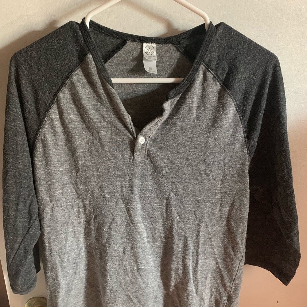 Half sleeve men’s grey shirt - Picture 2 of 2